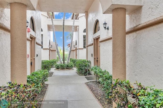 3 of 42 - 5187 Europa Dr O, Boynton Beach, FL