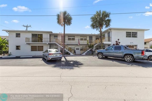 1 of 8 - 1907 Ne 4th St 4, Deerfield Beach, FL