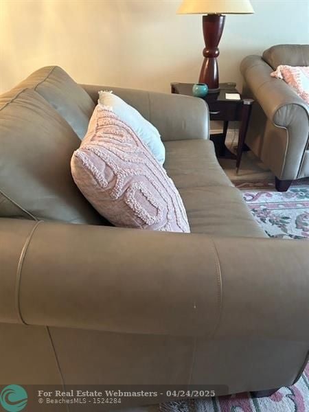 5 of 21 - 2801 Somerset Dr 209, Lauderdale Lakes, FL