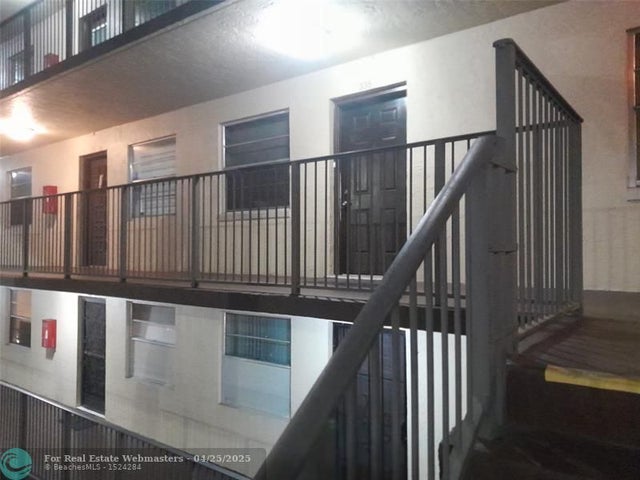 3321 Nw 47th Ter 335, Lauderdale Lakes