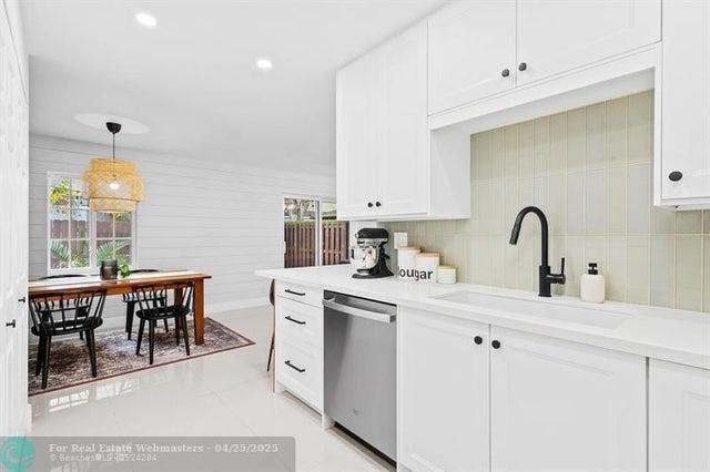 4 of 27 - 8059 Sw 17th Pl 5-4, Davie, FL