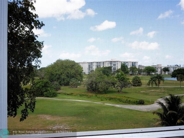1 of 72 - 2901 S Palm Aire Dr 408, Pompano Beach, FL
