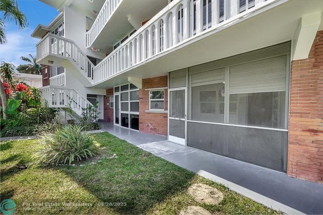 1 of 45 - 161 Ne 10th Ave 14a, Hallandale, FL