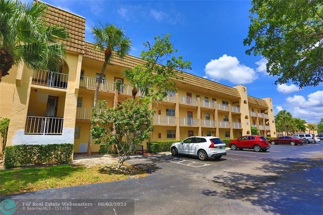 5 of 41 - 8225 Sunrise Lakes Blvd 305, Sunrise, FL