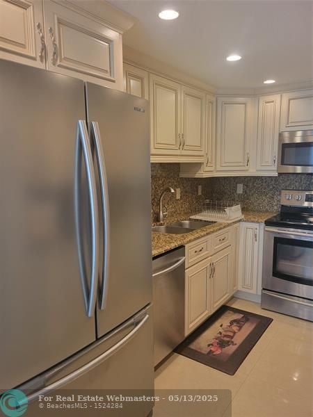 3 of 34 - 2401 S Ocean Dr 1108, Hollywood, FL