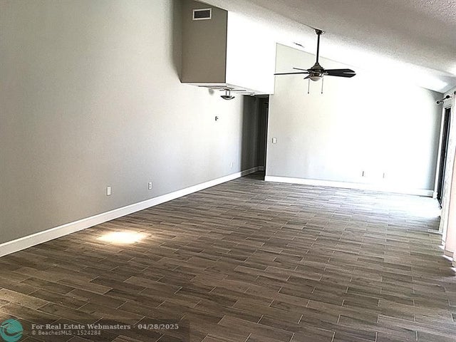 5 of 11 - 5518 Golden Eagle Cir, Palm Beach Gardens, FL