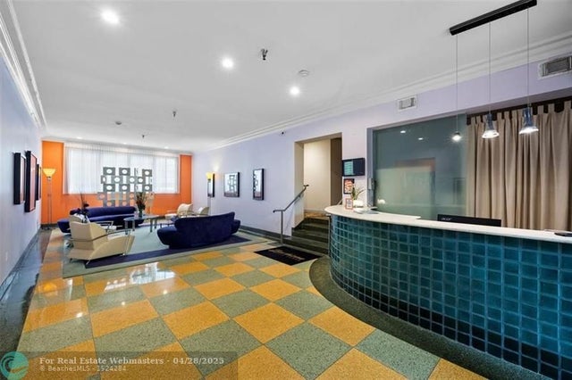 5 of 25 - 530 Ocean Dr 101, Miami Beach, FL