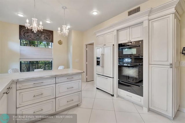 5 of 40 - 22760 Mandeville Pl E, Boca Raton, FL