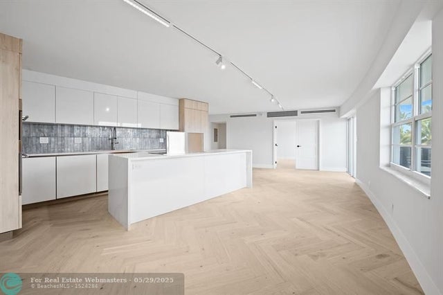4 of 36 - 5100 Dupont Blvd C3, Fort Lauderdale, FL