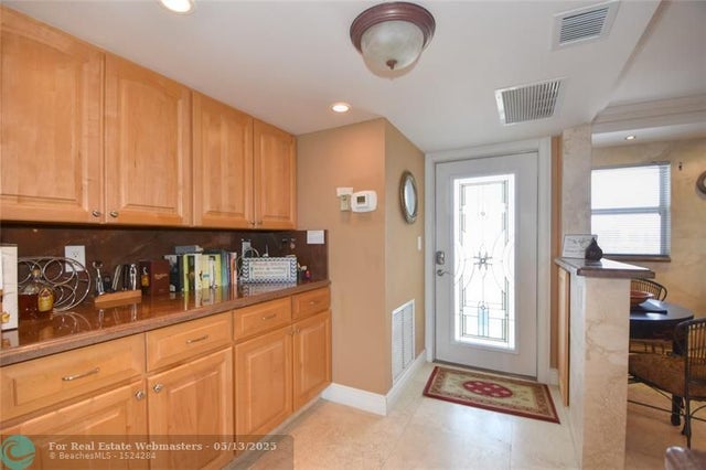 4 of 50 - 1012 N Ocean Blvd 807, Pompano Beach, FL