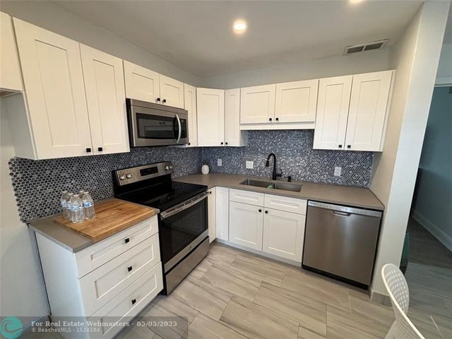 4310 Nw 12th Ct 308, Lauderhill