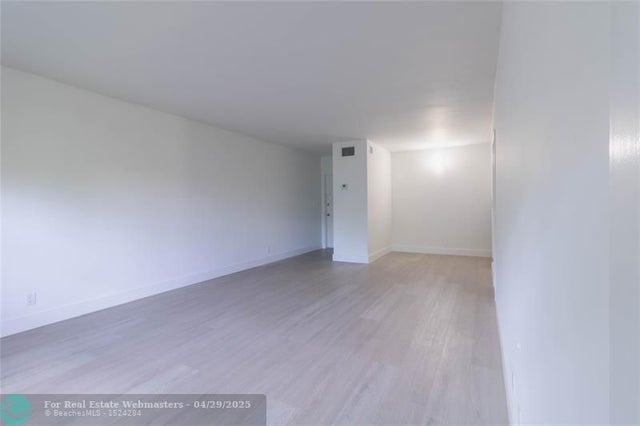4 of 16 - 2424 Se 17th St 305b, Fort Lauderdale, FL