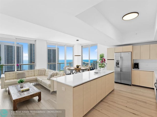 5 of 30 - 2600 E Hallandale Beach Blvd T3001, Hallandale, FL