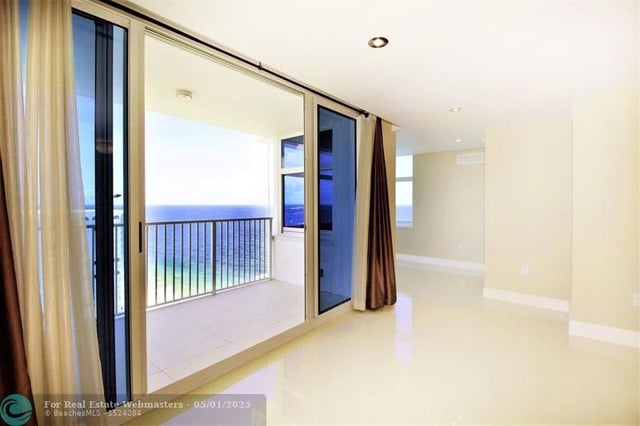 4 of 40 - 1360 S Ocean Blvd 2806, Pompano Beach, FL