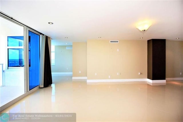 5 of 40 - 1360 S Ocean Blvd 2806, Pompano Beach, FL