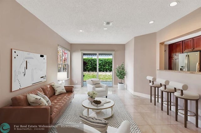 3 of 75 - 5043 Pointe Emerald Ln, Boca Raton, FL
