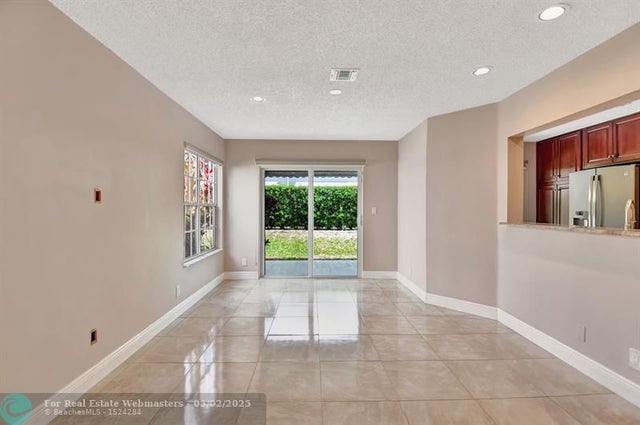 4 of 75 - 5043 Pointe Emerald Ln, Boca Raton, FL