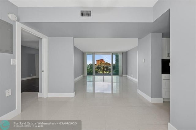 4 of 38 - 333 Ne 21st Ave 520, Deerfield Beach, FL