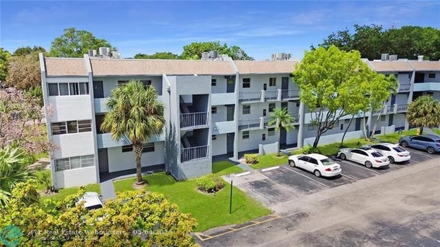 8351 Sands Point Blvd A302, Fort Lauderdale