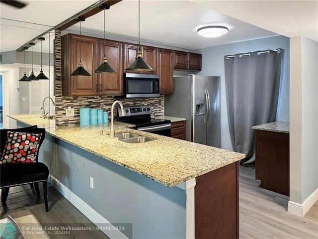 3 of 18 - 8351 Sands Point Blvd A302, Fort Lauderdale, FL