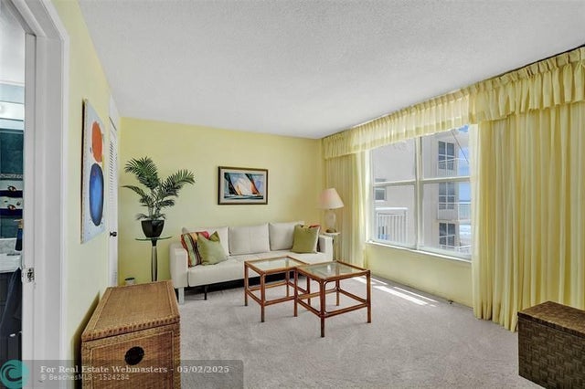 5 of 31 - 1051 Hillsboro Mile 307e, Hillsboro Beach, FL
