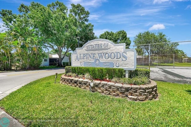 2 of 70 - 8630 Bridle Path Ct 207, Davie, FL