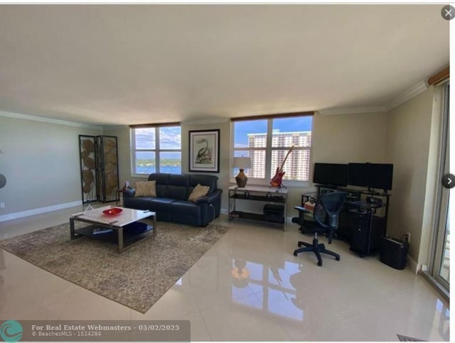 3 of 22 - 1501 S Ocean Dr 1503, Hollywood, FL