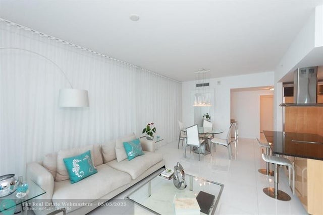 4 of 19 - 6899 Collins Ave 908, Miami Beach, FL