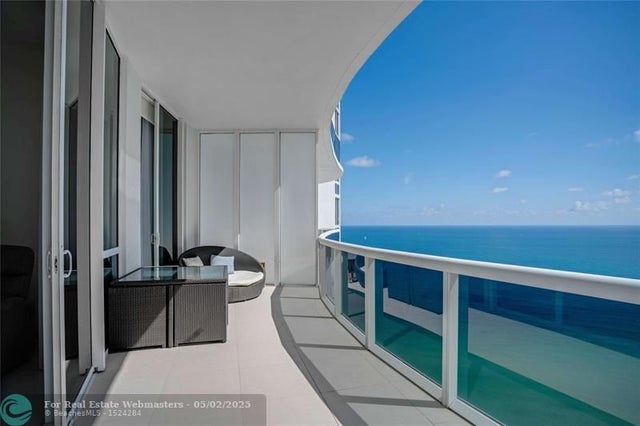 5 of 43 - 16001 Collins Ave 3107, Sunny Isles Beach, FL