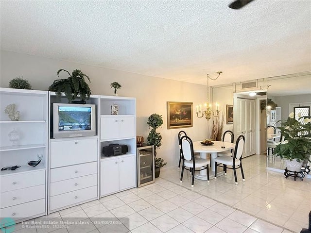 3 of 42 - 2158 Cambridge G 2158, Deerfield Beach, FL