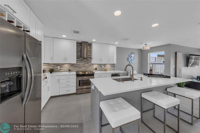3 of 58 - 805 Sw 8th Ter, Fort Lauderdale, FL