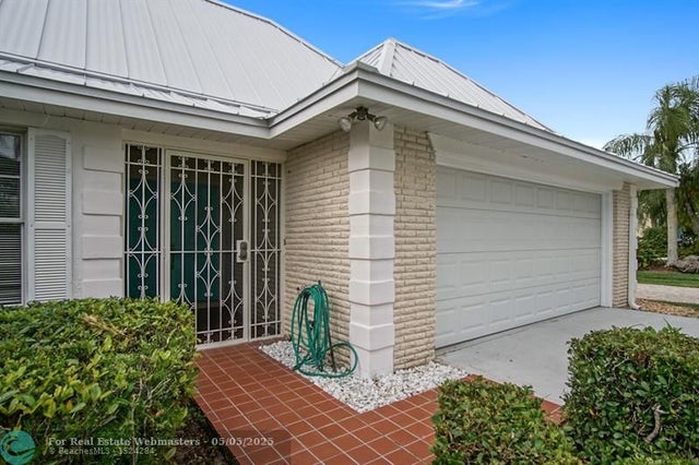 5 of 35 - 2928 Se Fairway 18, Stuart, FL