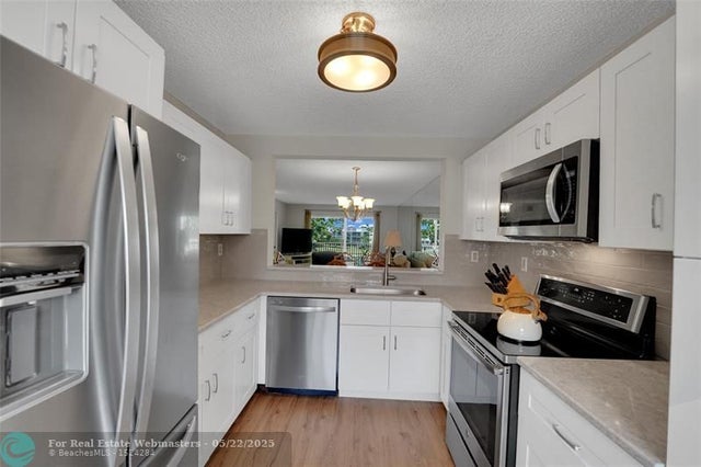 4 of 42 - 7220 S Devon Dr 302, Fort Lauderdale, FL