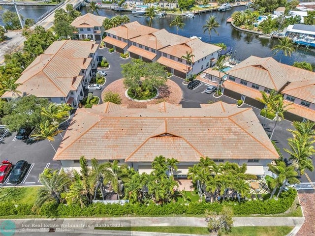 4 of 34 - 1327 Se 3rd Ave 1327, Pompano Beach, FL