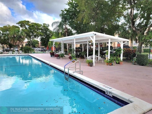 1 of 22 - 8120 Sw 24th St 212, North Lauderdale, FL