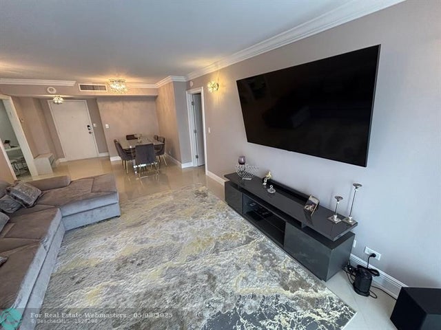 2 of 37 - 301 174th St 2210, Sunny Isles Beach, FL