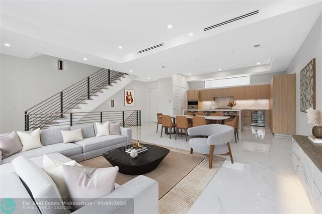 3 of 53 - 808 Ne 2nd Street, Fort Lauderdale, FL