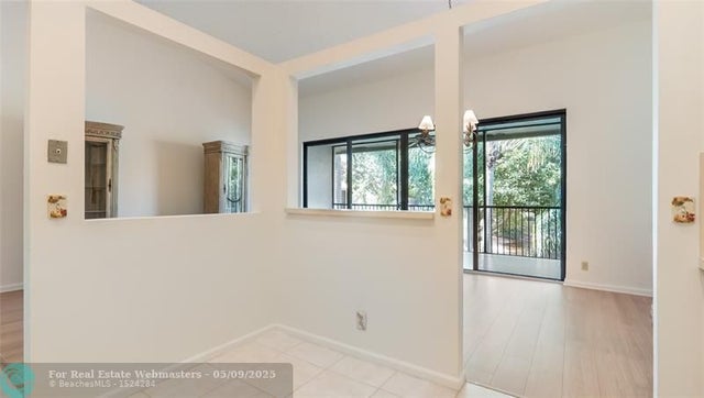 3 of 56 - 5801 Coach House Cir F, Boca Raton, FL