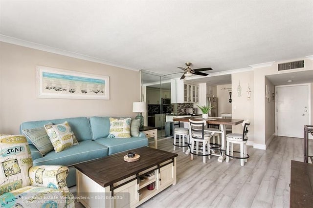 2 of 30 - 1901 S Ocean Dr 503, Hollywood, FL