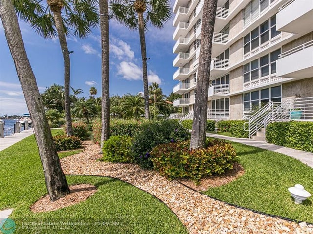 3 of 28 - 888 Intracoastal Dr 14f, Fort Lauderdale, FL
