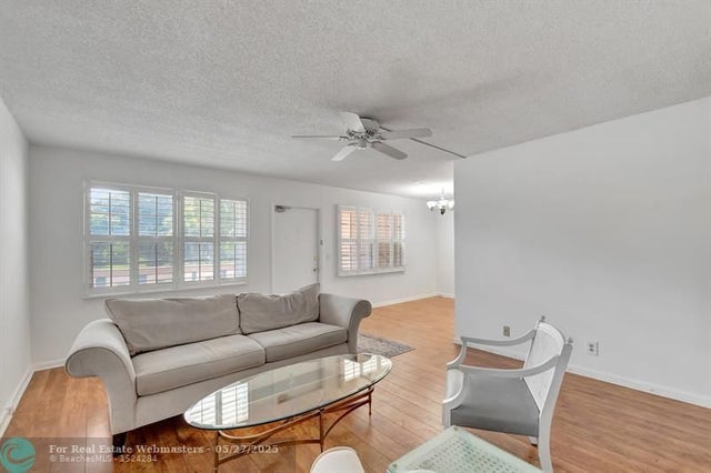 2 of 62 - 267 Wellington J 267, West Palm Beach, FL