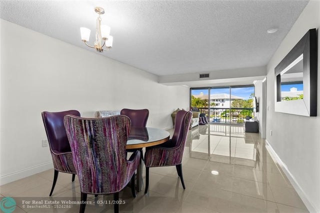 5 of 27 - 6217 Balboa Cir 304, Boca Raton, FL