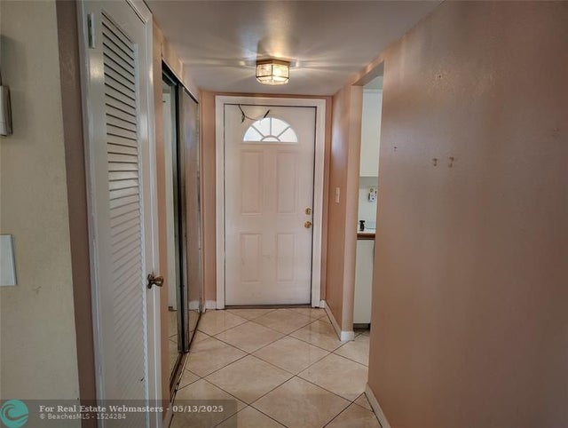 3 of 10 - 2701 N.pine Island Road 212, Sunrise, FL