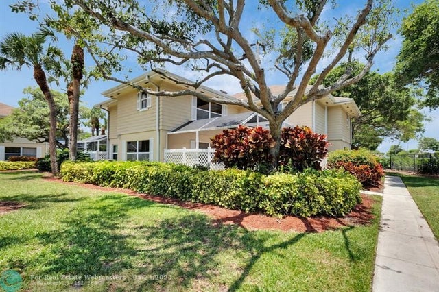 1 of 40 - 6503 Dryden Ct, Boynton Beach, FL