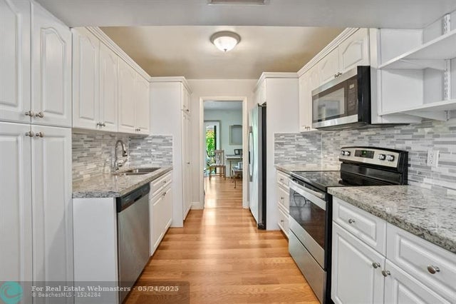 1 of 28 - 2701 N 34th Ave 1-a, Hollywood, FL