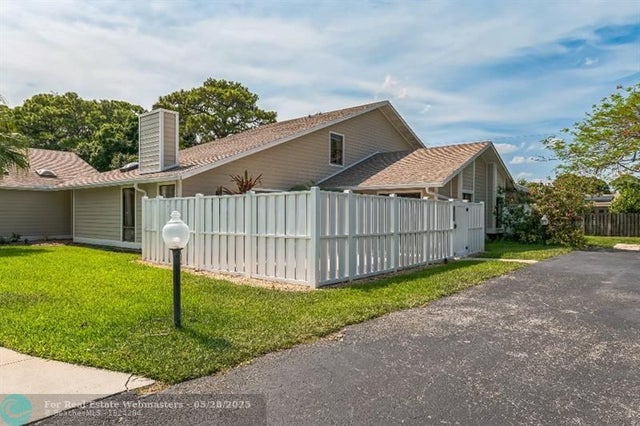 1 of 22 - 103 Summerwinds Ln, Jupiter, FL