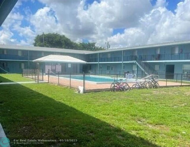 1 of 7 - 1829 N A St 76, Lake Worth, FL