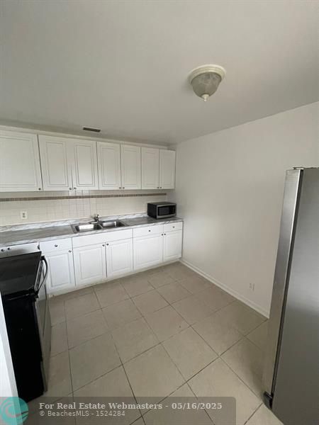 5 of 7 - 1829 N A St 76, Lake Worth, FL