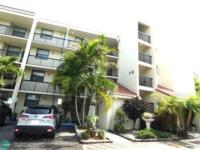 1 of 22 - 116 Lake Emerald Dr 302, Oakland Park, FL