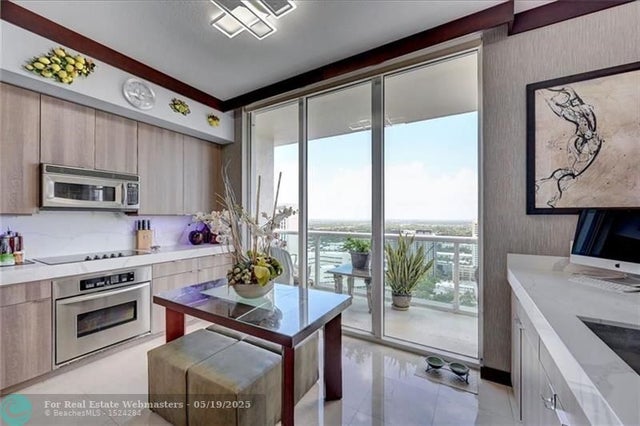 5 of 31 - 347 N New River Dr Ph4, Fort Lauderdale, FL